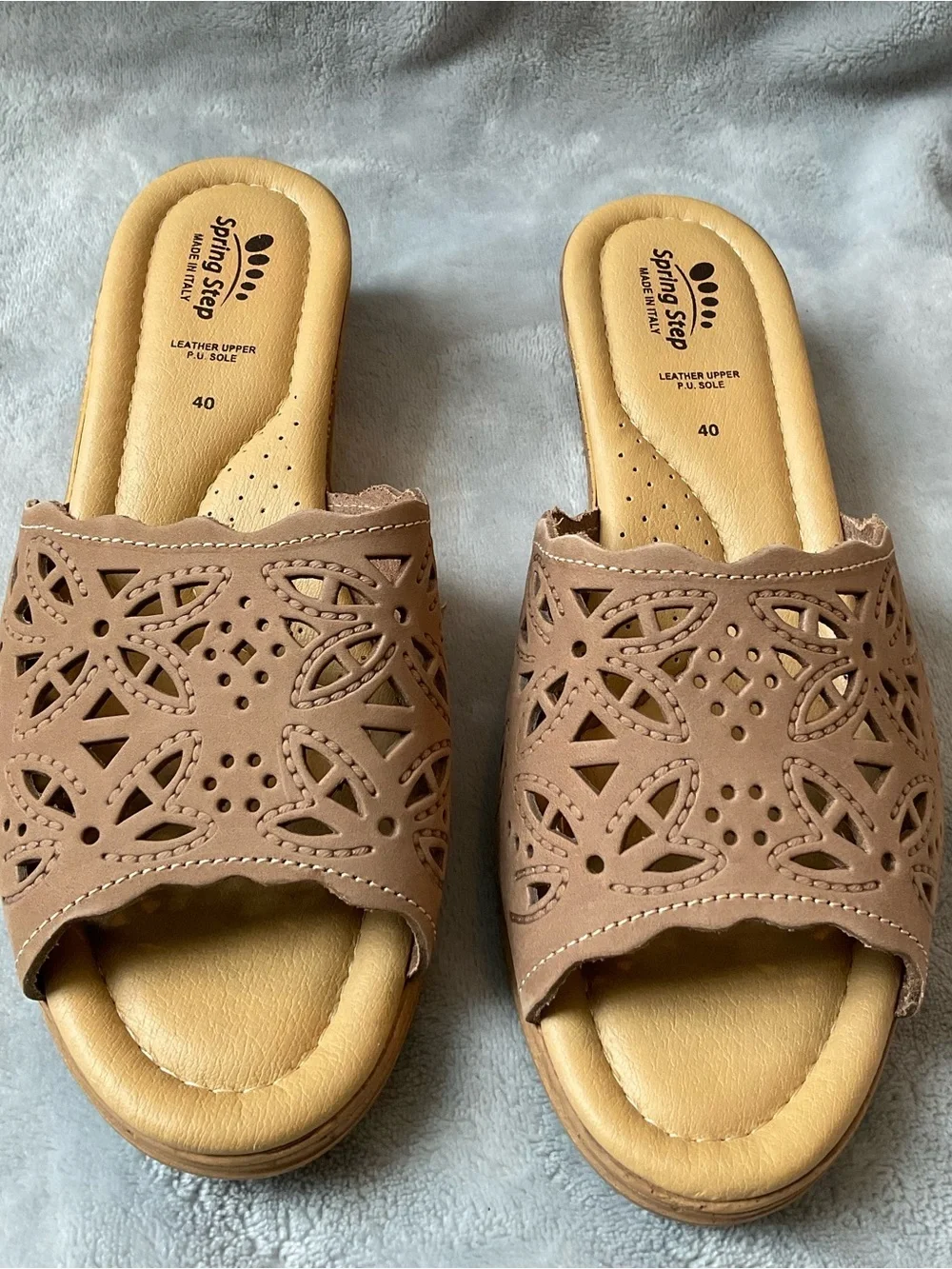 NWOT Spring Step Estella Wedge